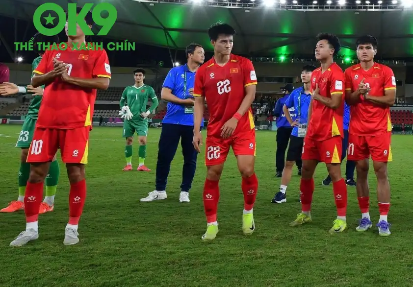 Mất đi trụ cột ở hàng thủ, U23 Việt Nam đã nhận thất bại trước sự thăng hoa của các cầu thủ trẻ Trung Quốc. (Ảnh: AFC) Mất đi trụ cột ở hàng thủ, U23 Việt Nam đã nhận thất bại trước sự thăng hoa của các cầu thủ trẻ Trung Quốc. (Ảnh: AFC)