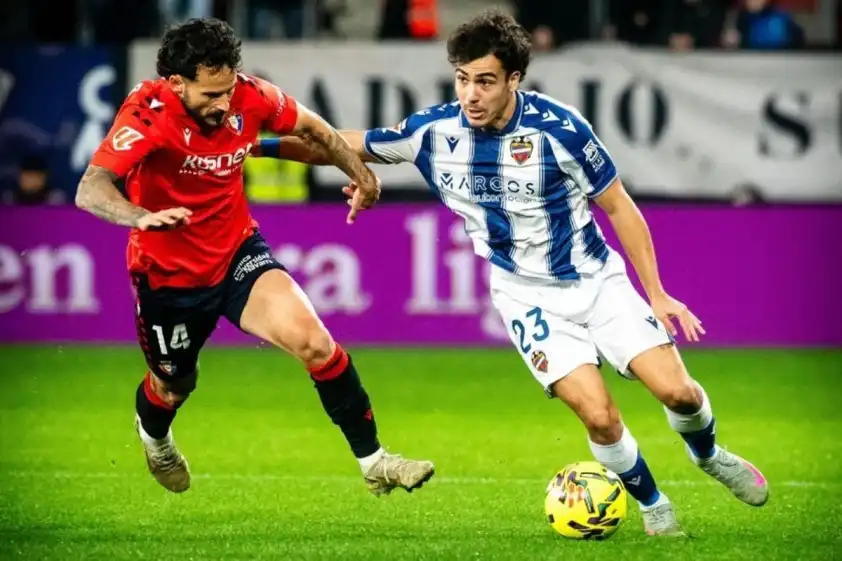 Levante khó giành chiến thắng trước Osasuna. Levante khó giành chiến thắng trước Osasuna.