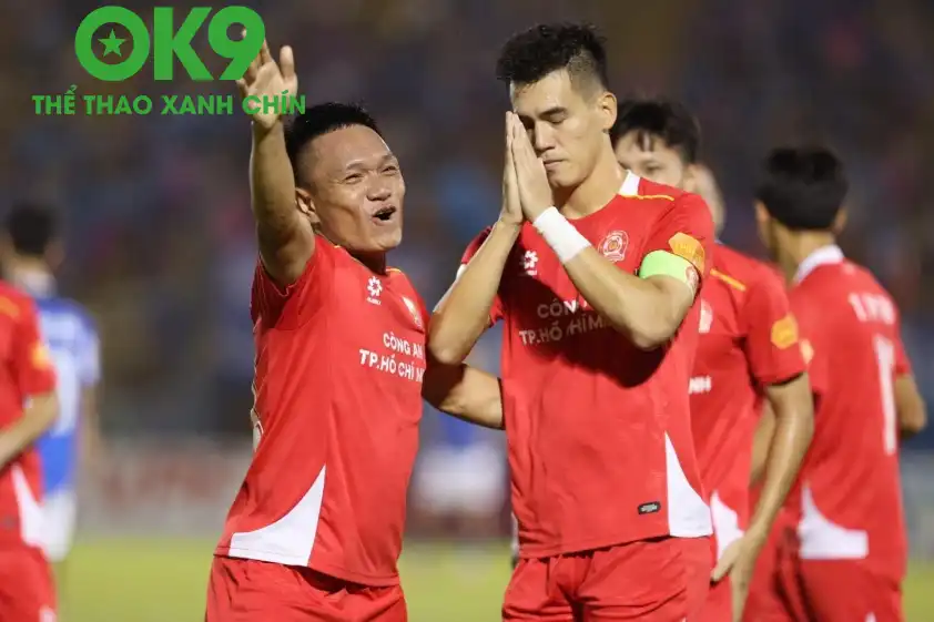 Tiến Linh đang nỗ lực rất lớn để trở lại ĐT Việt Nam. Tiến Linh đang nỗ lực rất lớn để trở lại ĐT Việt Nam.